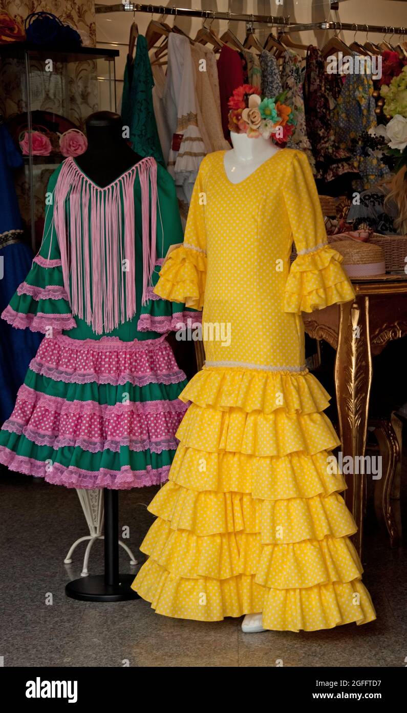 Robes de flamenco, Nerja, Costa del sol, province de Malaga, Andalousie, Espagne Banque D'Images