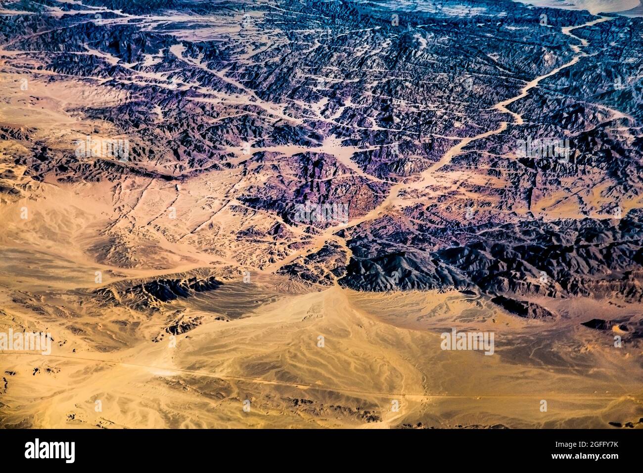 Vue aérienne de la belle Afrique. Egipt , vu du ciel par une journée claire en été. Banque D'Images
