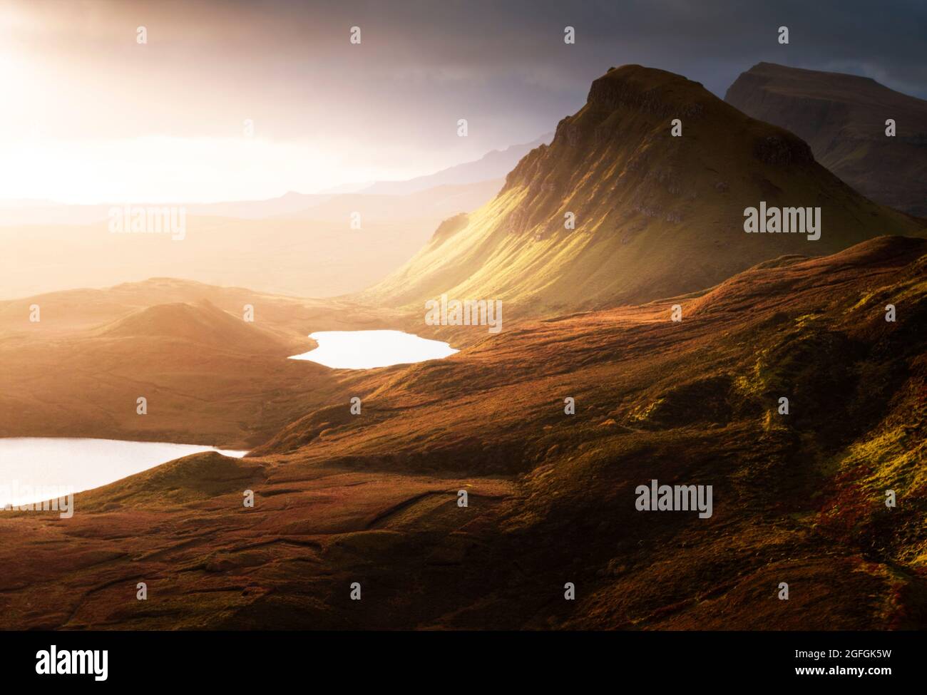 Lever du soleil épique au Quirang, île de Skye Banque D'Images