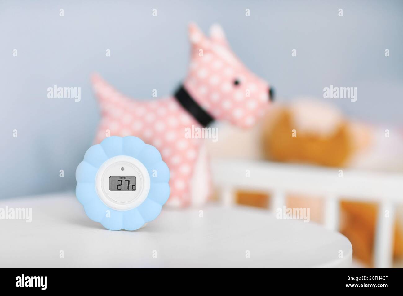 Digital De La Temperature Et De L Humidite Dans La Chambre De Bebe Photo Stock Alamy Digital De La Temperature Et De L Humidite Dans La Chambre De Bebe Photo Stock Alamy