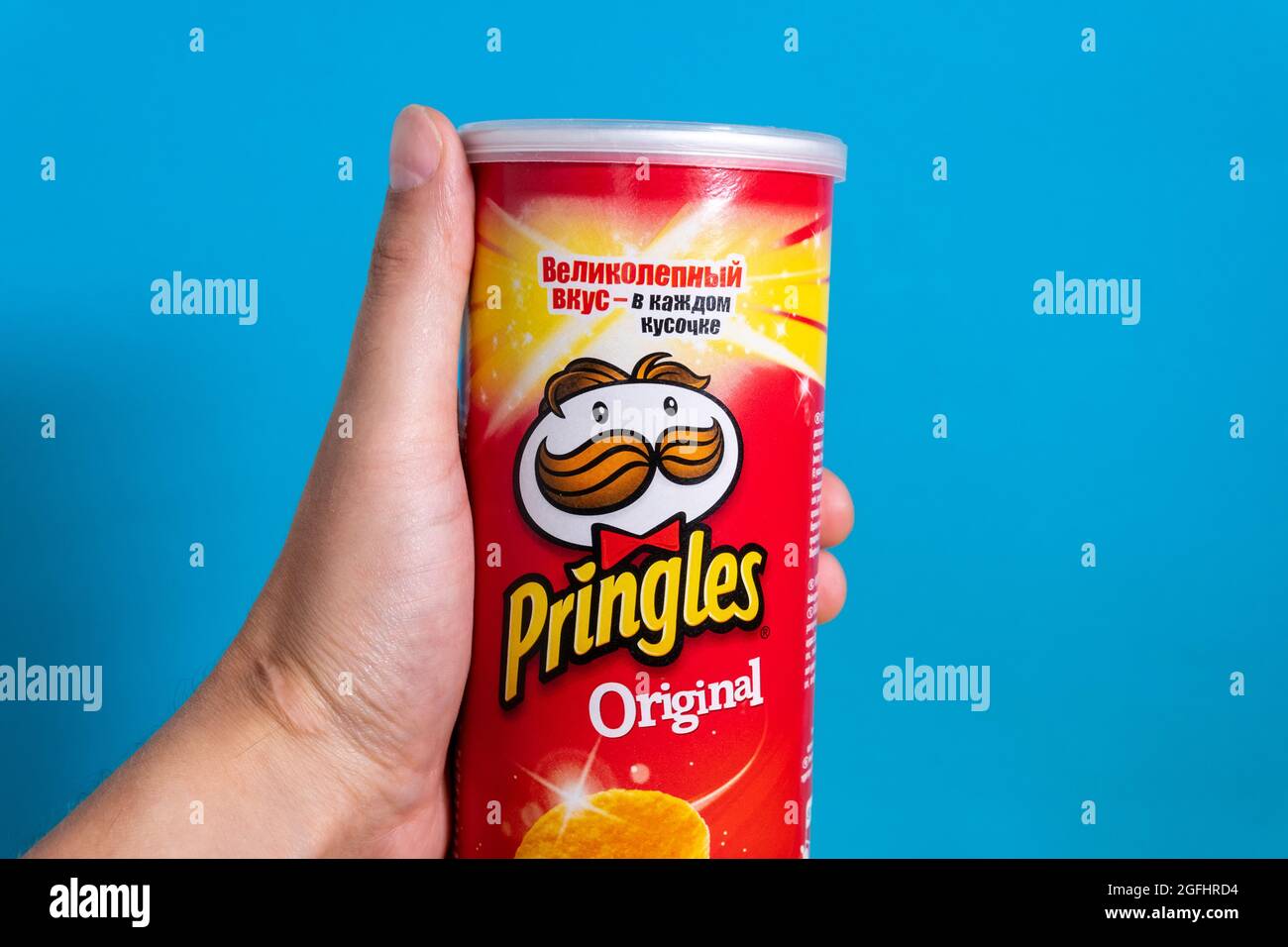 Tyumen, Russie-21 juin 2021 : Pringles Chips Original. Pringles est une  marque de chips appartenant à Kellogg Photo Stock - Alamy