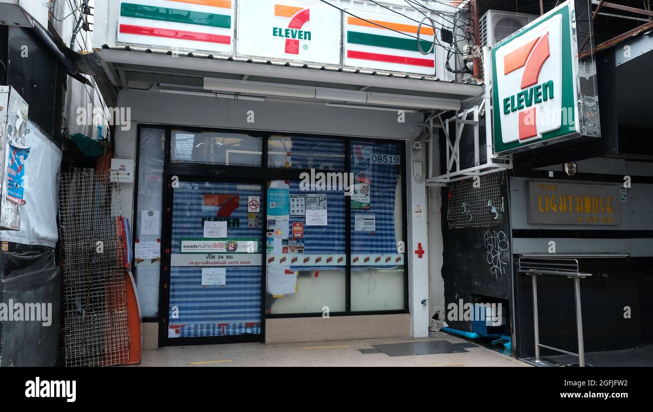 Fermé fermé fermé fermé fermeture de Walking Street fermeture pandémique avril 2020 Pattaya Thaïlande Banque D'Images