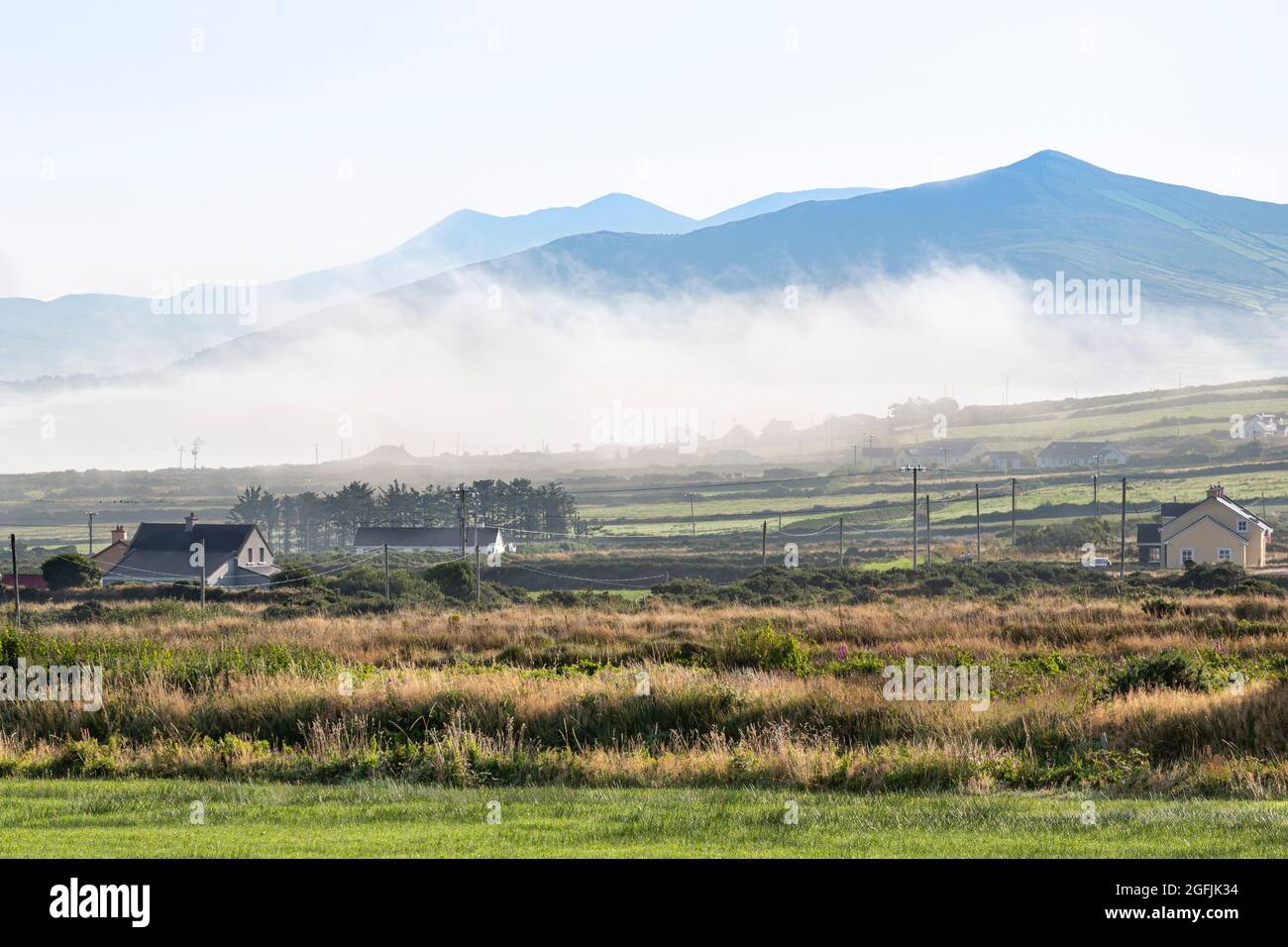 Brume matinale à Portmagee, comté de Kerry Irlande Banque D'Images