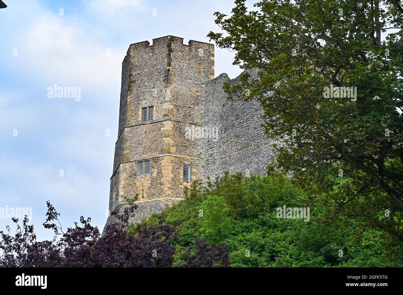 Lewes East Sussex UK - Château de Lewes et porte d'entrée - le château de Lewes est un château médiéval situé dans la ville de Lewes, dans l'est du Sussex, en Angleterre. Banque D'Images