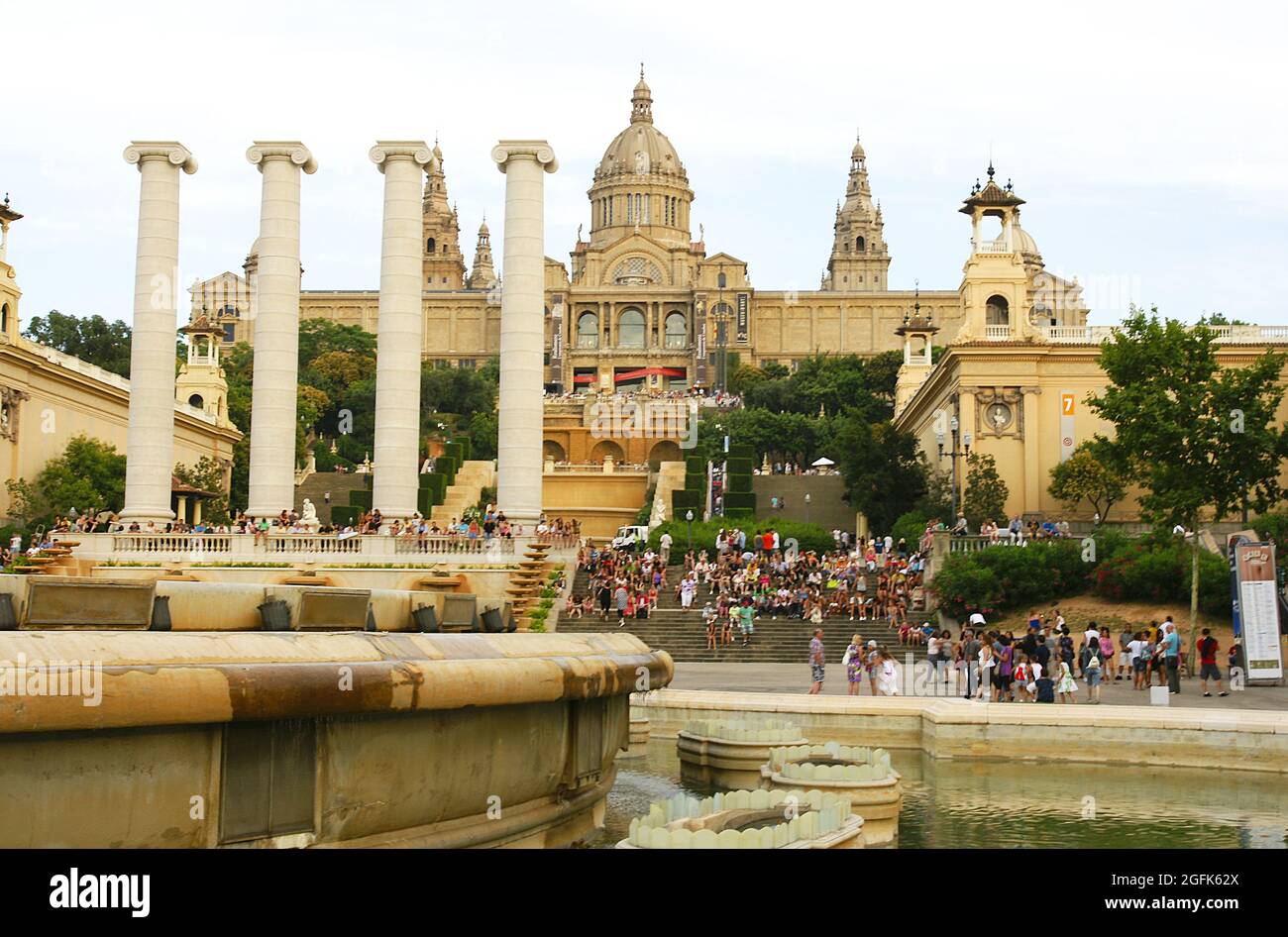 Vue sur le Palais National de Catalunya avec la fontaine Montjuic, Barcelone, Catalunya, Espagne, Europe Banque D'Images