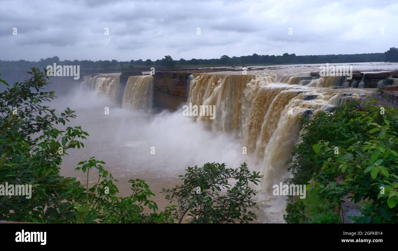 Les plus larges chutes d'eau en Inde, Chitrakoot ou Chitrakote Falls, Chhattisgarh, Inde. Situé près du parc national de la vallée de Kanger Banque D'Images