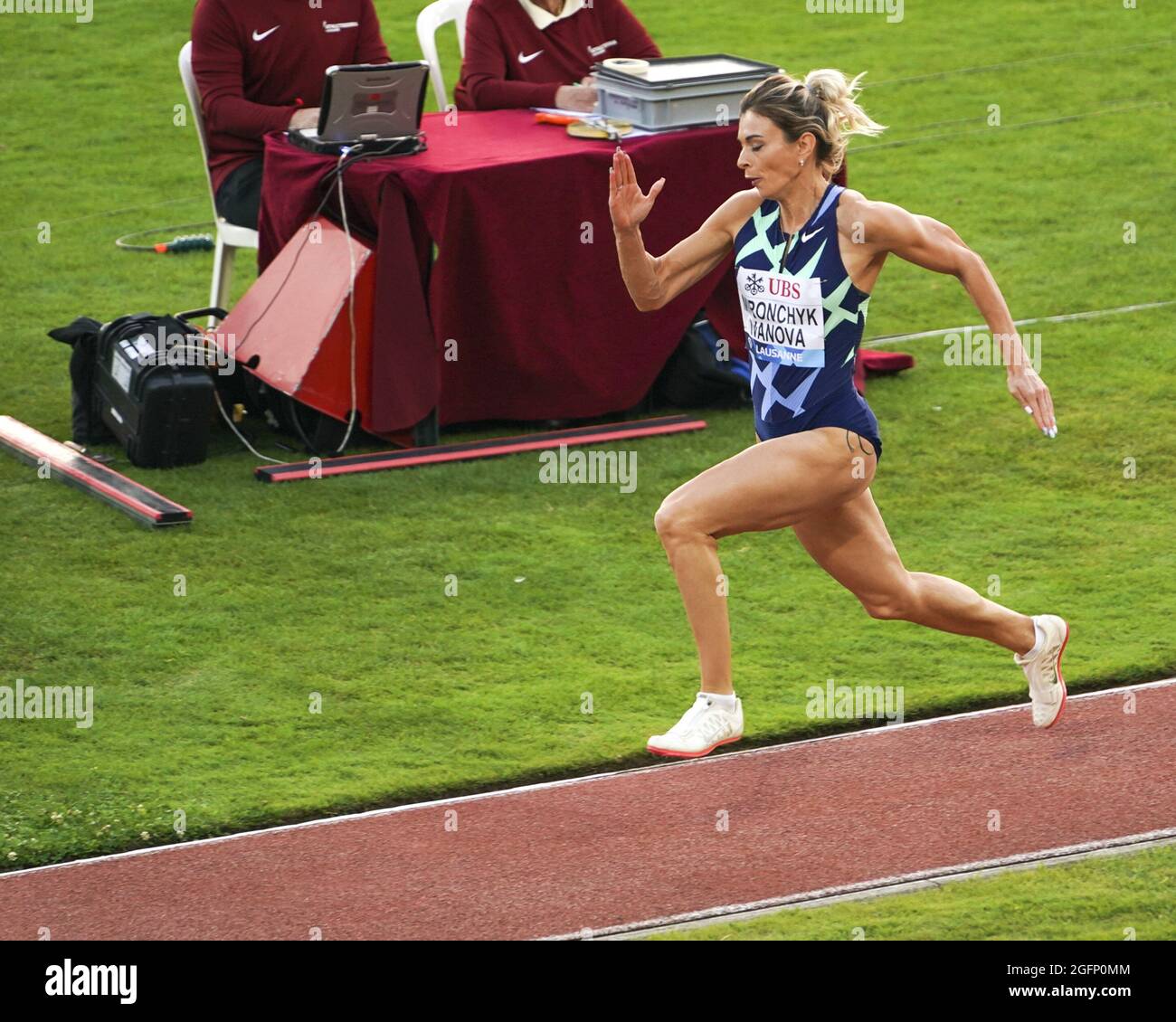 Lausanne, Suisse. 26 août 2021. Nastassia Mironchyk-Ivanova du Bélarus pendant un long saut à l'Athletissima Lausanne au stade olympique de la Pontaise à Lausanne, Suisse. Crédit: SPP Sport presse photo. /Alamy Live News Banque D'Images