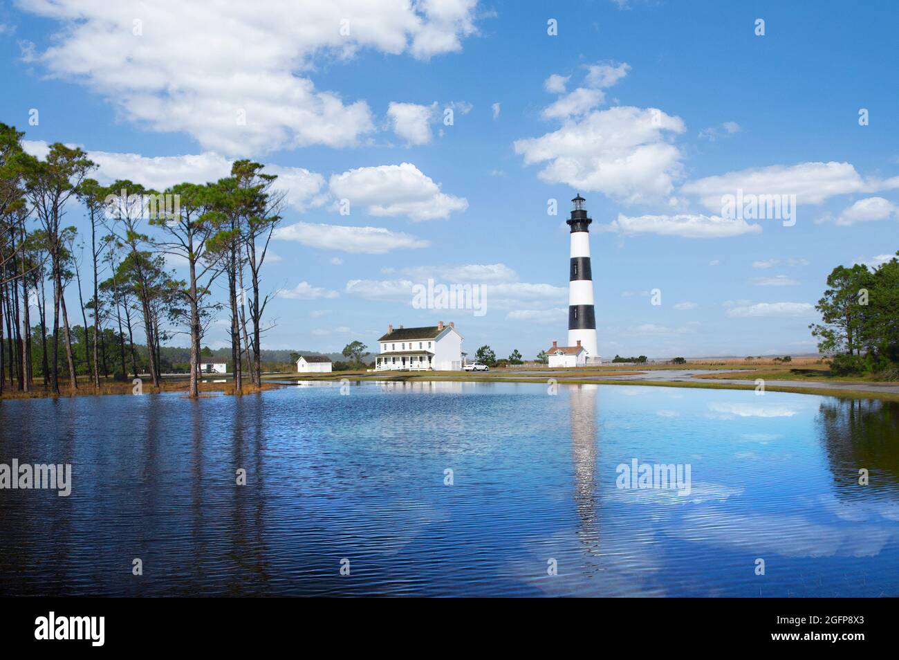 Le phare de l'île de Bodie a construit 1872 165 de haut, situé dans la mer nationale de Cape Hatteras sur les rives extérieures de la Caroline du Nord Banque D'Images