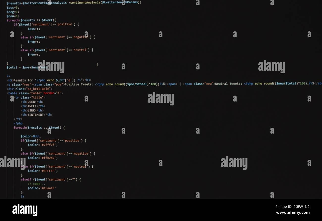 développeur python, java script, html, css code source à l'écran. script d'écriture du développeur logiciel. codage de programme. code d'édition du programmeur Banque D'Images