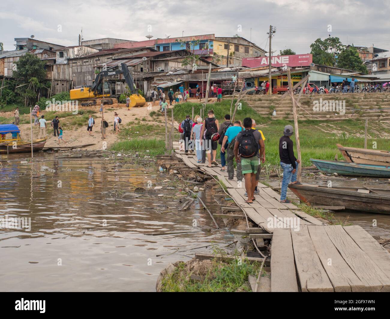 Tabatinga, Brésil - sept, 2017: Port de l'Amazone dans un petit village sur la rive de l'Amazone. Amazonie, rivière Amazone. Amérique du Sud Banque D'Images