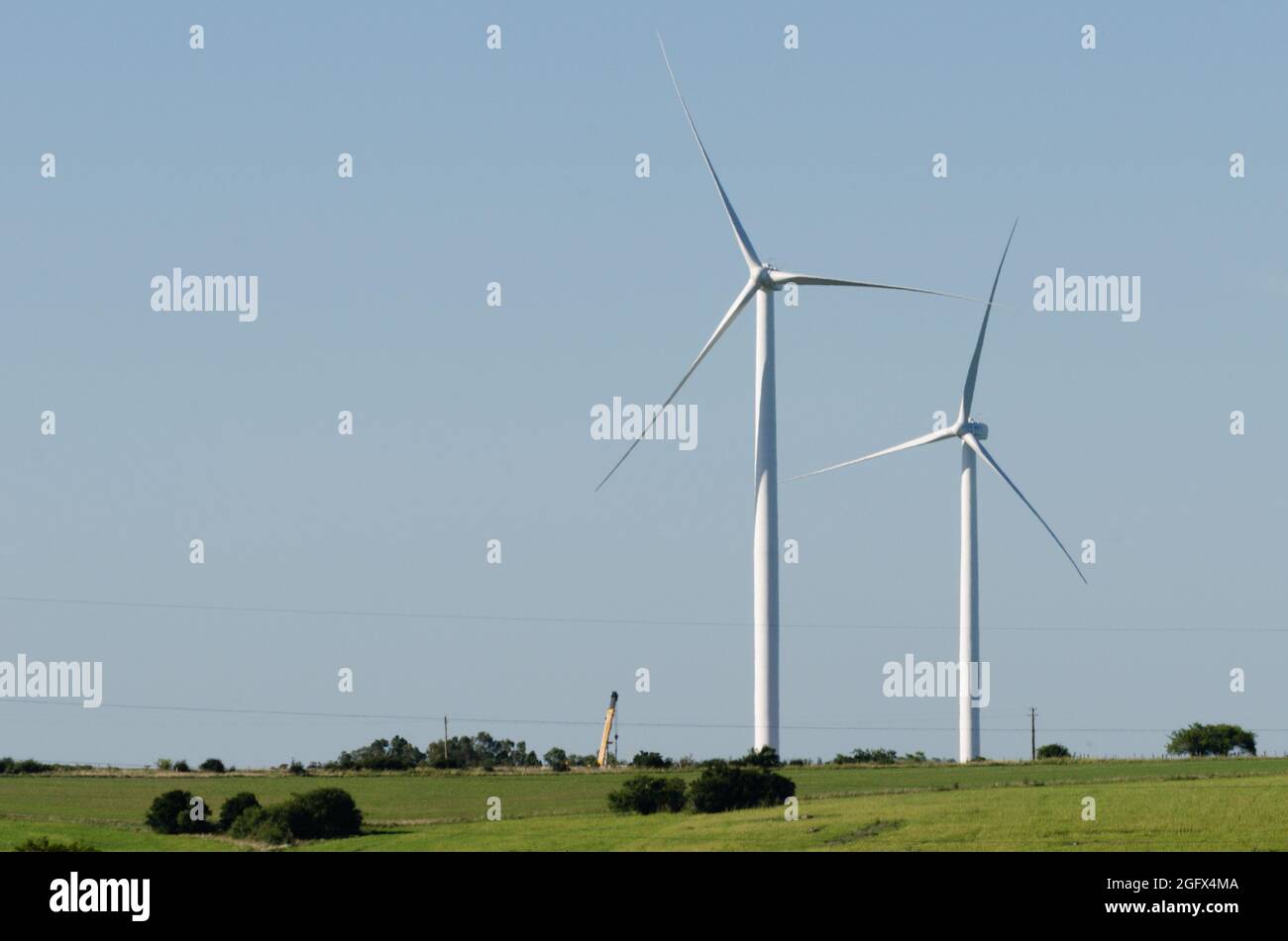 Paysage de l'éolienne économe en énergie à la campagne près de Tarariras, Colonia Banque D'Images Paysage de l'éolienne économe en énergie à la campagne près de Tarariras, Colonia Banque D'Images