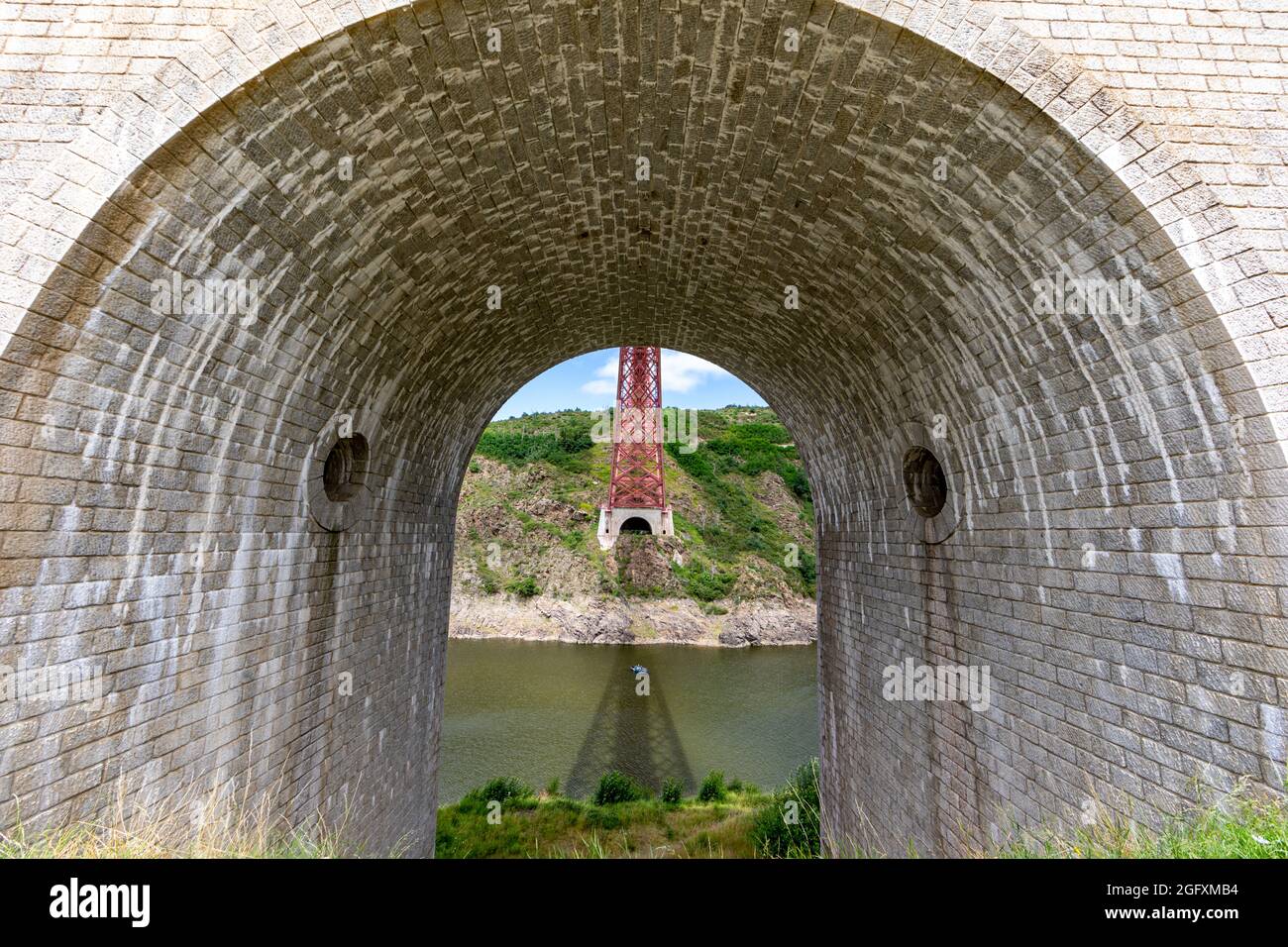 Viaduc de Garabit (construit par Gustave Eiffel), Cantal, massif Central, France Banque D'Images