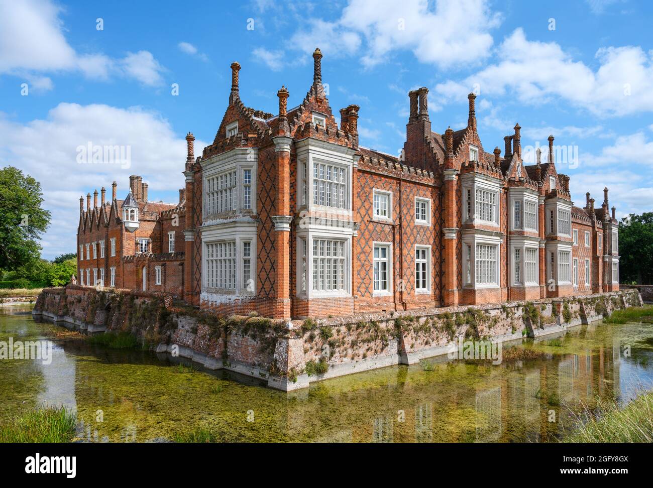 Helmingham Hall, près de Stowmarket, Suffolk, East Anglia, Angleterre, ROYAUME-UNI Banque D'Images