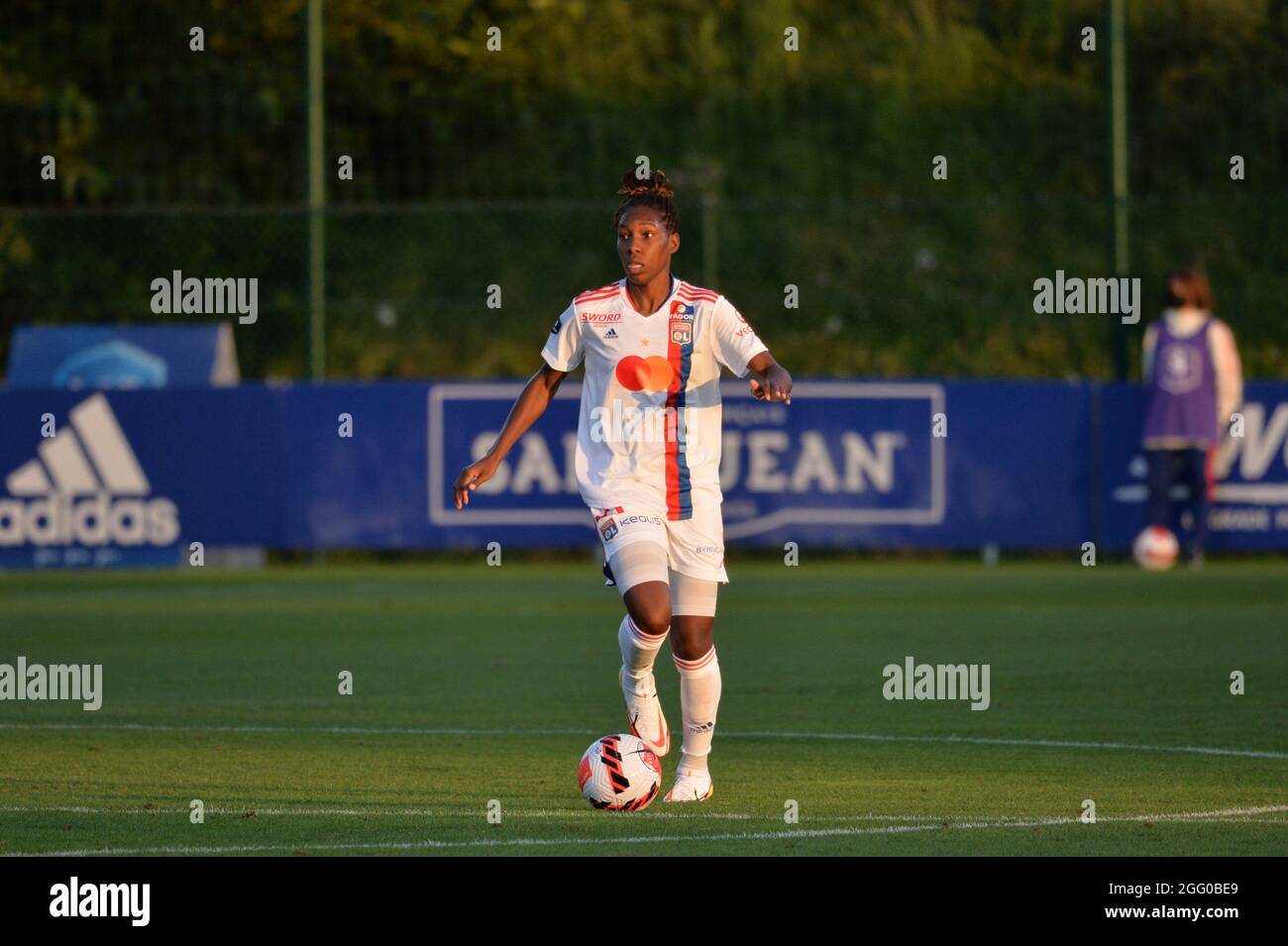Lyon, France. 27 août 2021. La championne olympique Kadeisha Buchanan (21 Olympique Lyonnais) en action pendant le match français des femmes D1 Arkema entre l'Olympique Lyonnais et le Stade de Reims au Centre de formation Groupama OL à Lyon, France. Crédit: SPP Sport presse photo. /Alamy Live News Banque D'Images