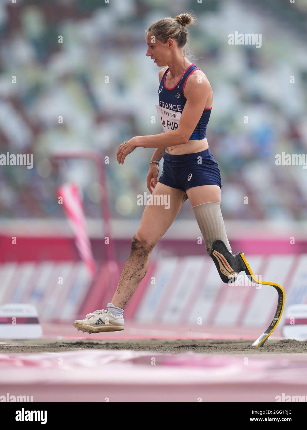 28 août 2021 : Marie-Amélie le fur de France à long saut en athlétisme aux Jeux paralympiques de Tokyo, au stade olympique de Tokyo, Tokyo, Japon. Kim Price/CSM Credit: CAL Sport Media/Alay Live News Banque D'Images