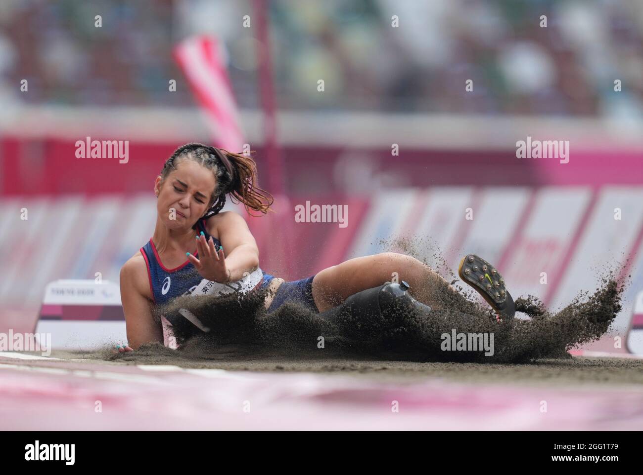 28 août 2021 : Solde de de Typhaine de France à long saut pendant l'athlétisme aux Jeux paralympiques de Tokyo, Stade olympique de Tokyo, Tokyo, Japon. Kim Price/CSM Credit: CAL Sport Media/Alay Live News Banque D'Images