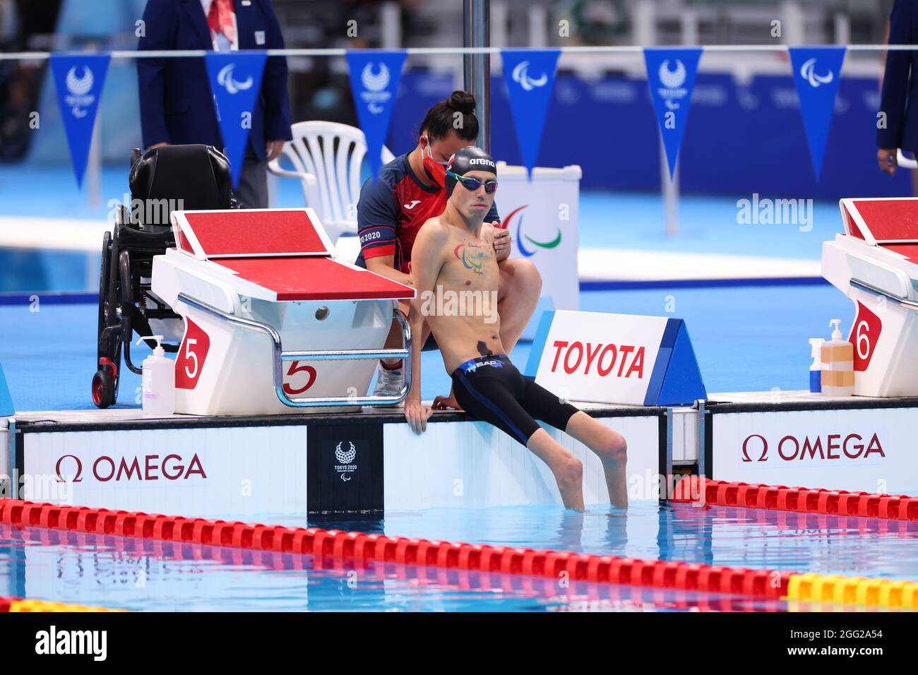 Tokyo, Japon. 25 août 2021. Alberto Abarza (CHI) natation : finale de course de fond de 100 m pour hommes S2 lors des Jeux paralympiques de Tokyo de 2020 au Centre aquatique de Tokyo, Japon . Credit: YUTAKA/AFLO SPORT/Alay Live News Banque D'Images