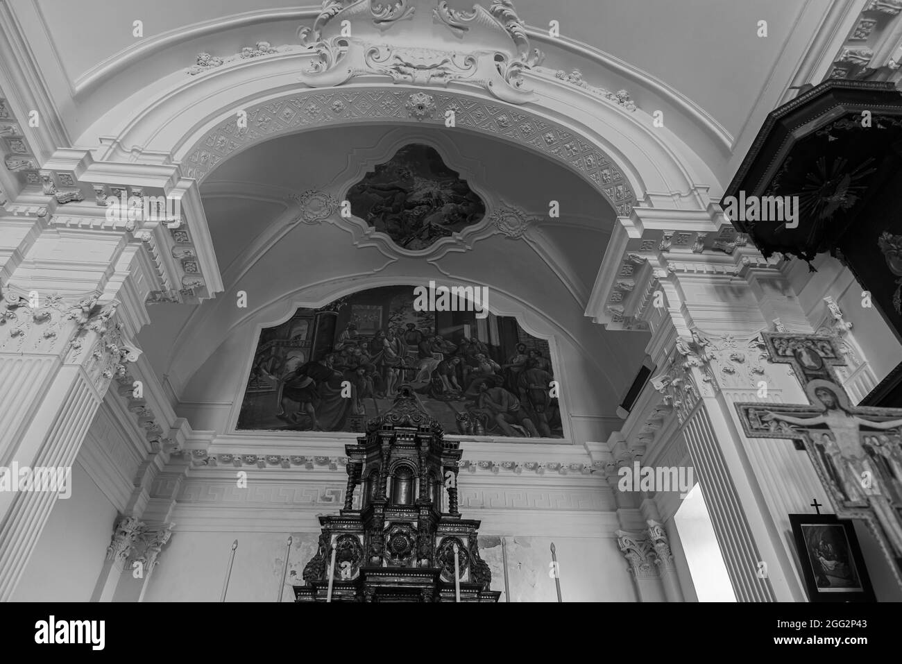 L'église de San Bartolomeo Apostolo (1654), reconstruite au XXe siècle après la destruction des guerres mondiales. D'intérêt particulier est le Banque D'Images