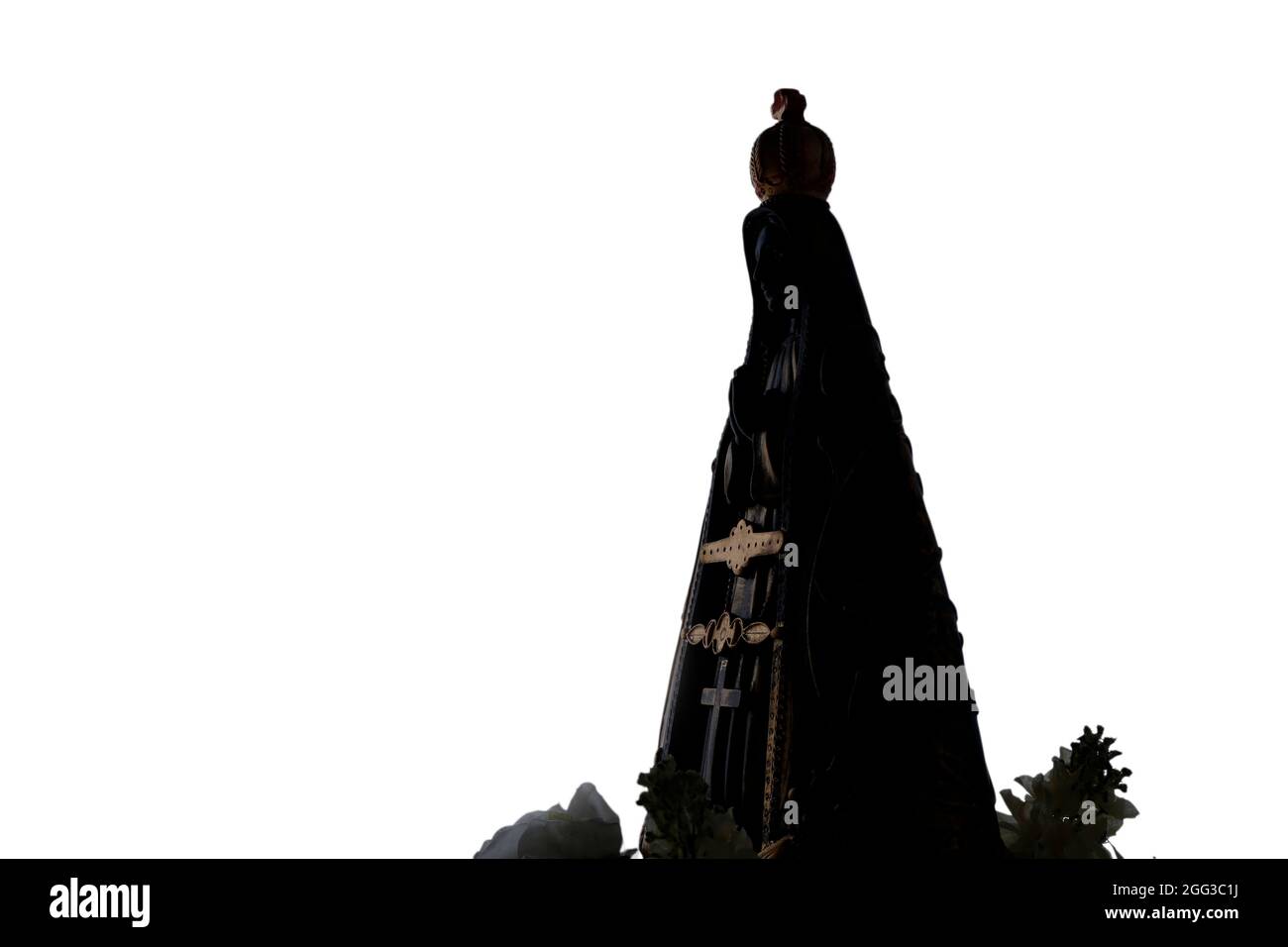 Silhouette de la statue avec l'image de notre Dame d'Aparecida, mère de Dieu, patronne du Brésil Banque D'Images