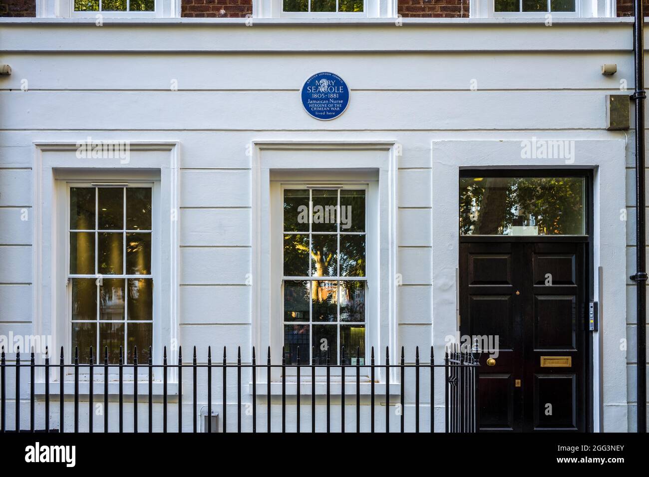 Mary Seacole Home 14 Soho Square Londres - Mary Seacole London Blue plaque - Mary Seacole était une infirmière jamaïcaine qui était une héroïne de la guerre de Crimée. Banque D'Images