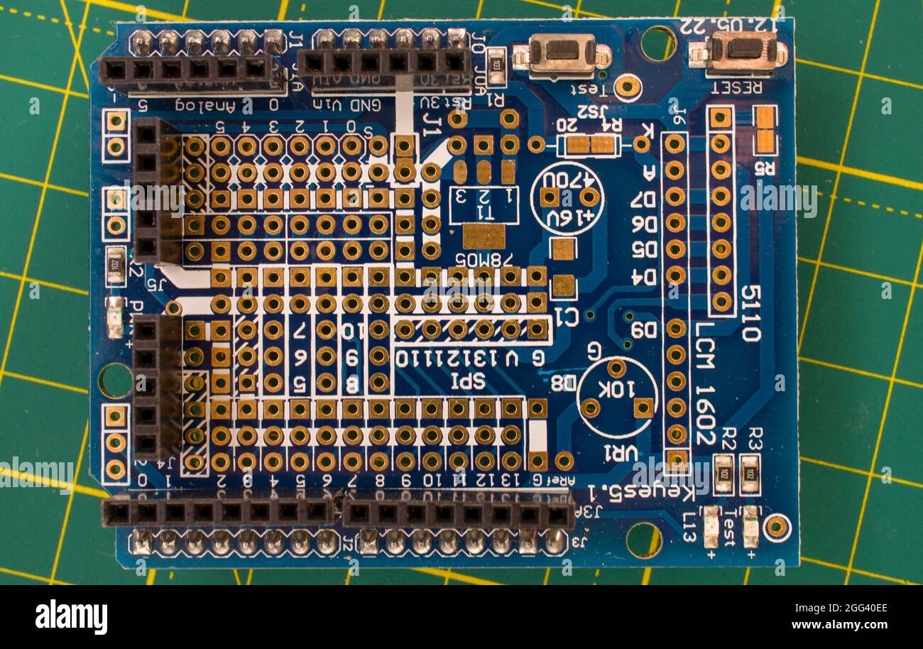 gros plan de la carte de circuit imprimé de l'ordinateur, de la carte  arduino, des composants électroniques Photo Stock - Alamy