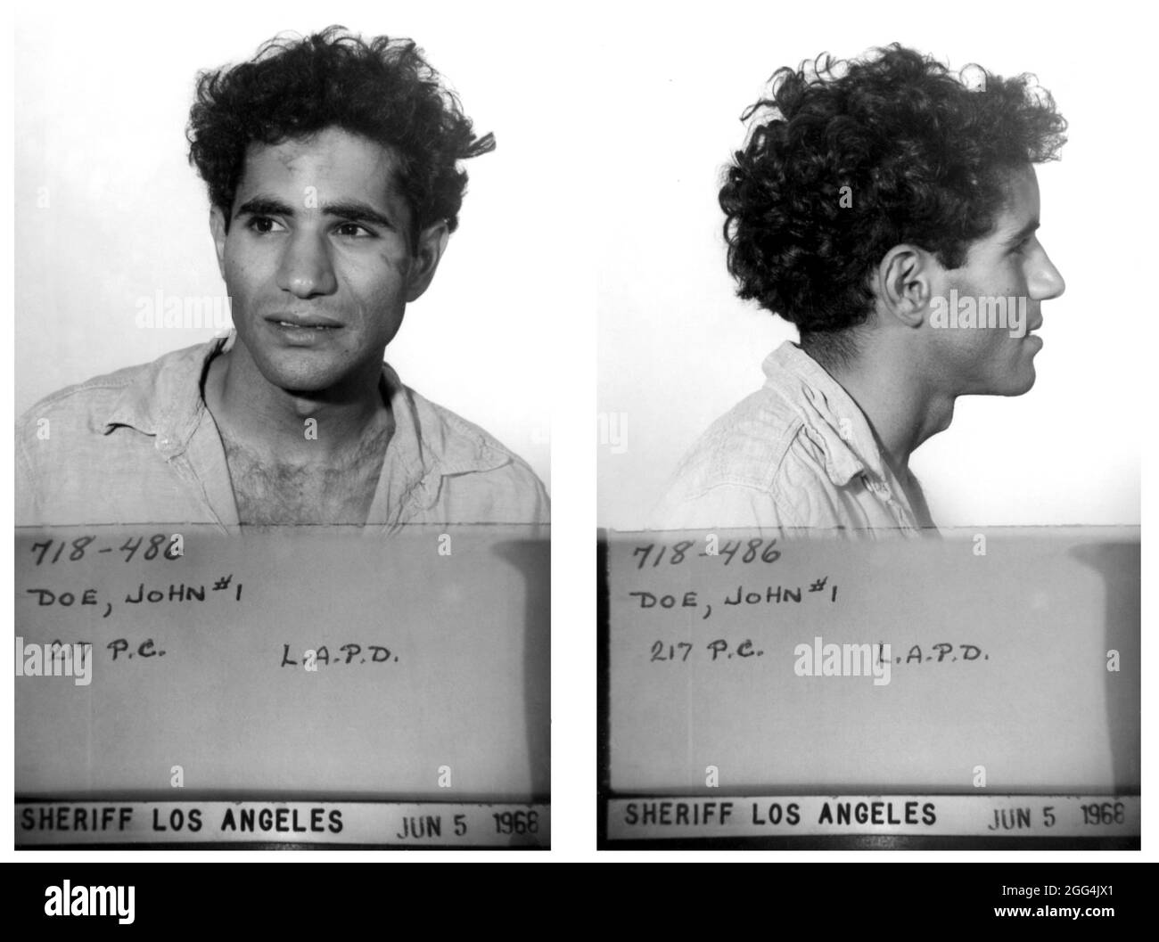 1968 , 5 juin , Los Angeles , Etats-Unis : le citoyen jordanien d'origine palestinienne SIRHAN SIRHAN ( Sirhan Bishara Sirhan , né en 1944 ), le département de police de Los Angeles mug shot, le tueur qui a assassiné le sénateur ROBERT KENNEDY le jour du 5 juin 1968 . Photographe inconnu .- BOB - portrait - ritratto - FOTO SEGNALETICA della POLIZIA - MUG-SHOT - MUGSHOT - assassino - CRONACA NERA - KILLER - COMPLOT - COMPLOTTO - TERRORISTA - TERRORISTE - ERGASTOLO - ERGASTOLANO - carcerato --- Archivio GBB Banque D'Images