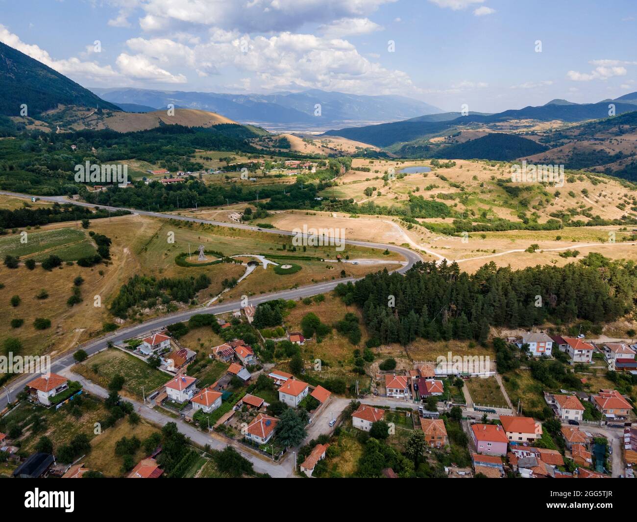 Vue aérienne de la ville historique de Klisura, région de Plovdiv, Bulgarie Banque D'Images