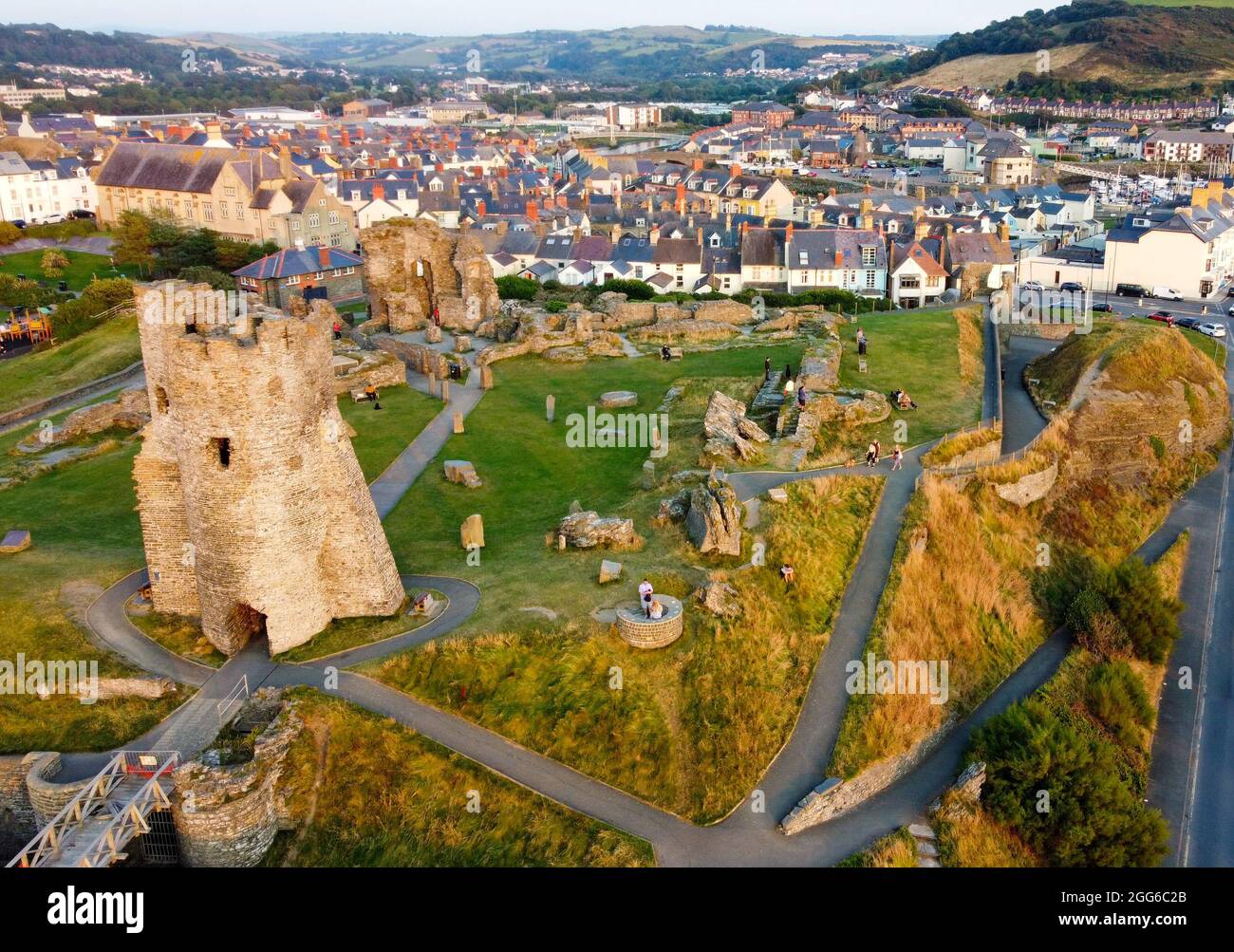 Le site du château d'Aberystwyth est splendide le jour de l'été Banque D'Images