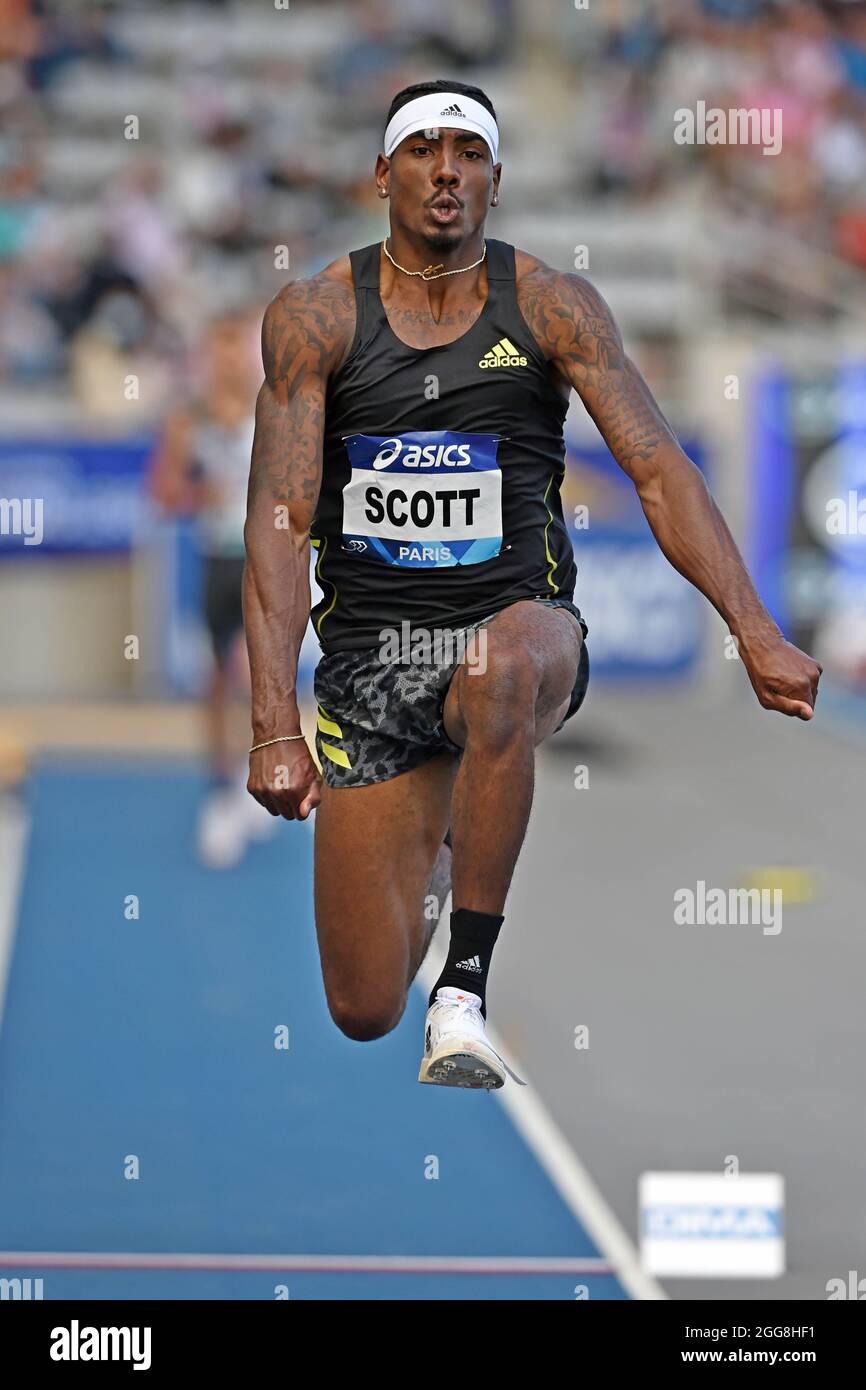 Donald Scott (USA) se classe huitième du triple saut à 53-11 1/4 (16.44m) lors du Meeting de Paris au stade Charlety, samedi 28 août 2021, in Banque D'Images