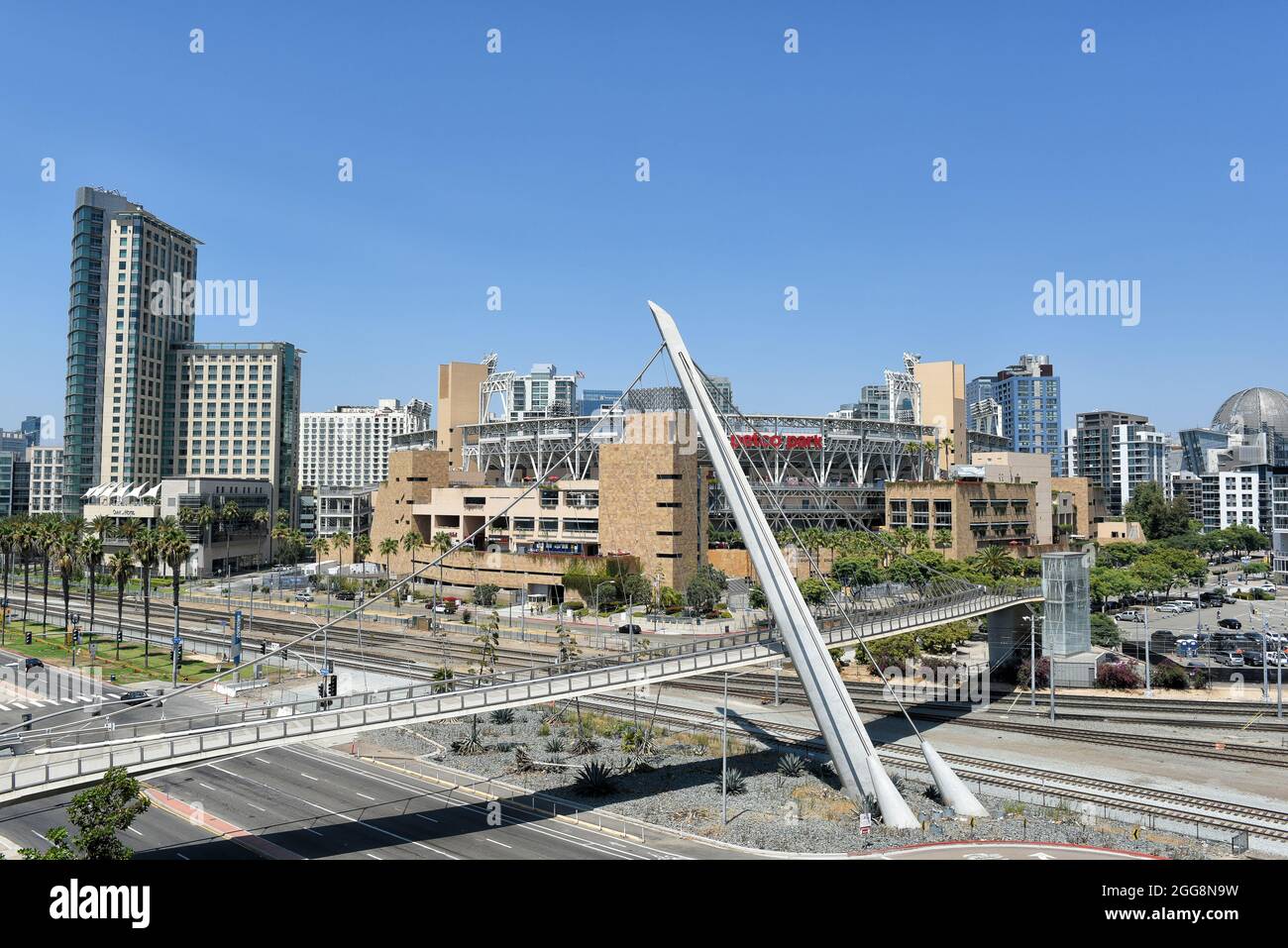 SAN DIEGO , CALIFORNIE - 25 AOÛT 2021 : Petco Park, stade des San Diego Padres de la Major League Baseball. Banque D'Images