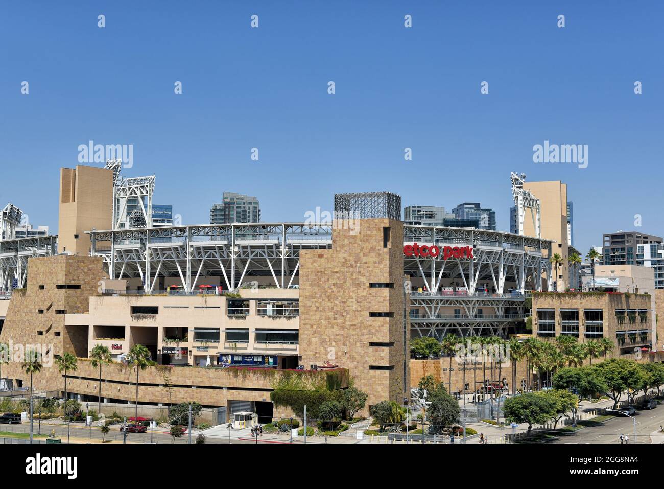 SAN DIEGO , CALIFORNIE - 25 AOÛT 2021 : Petco Park, stade des San Diego Padres de la Major League Baseball. Banque D'Images