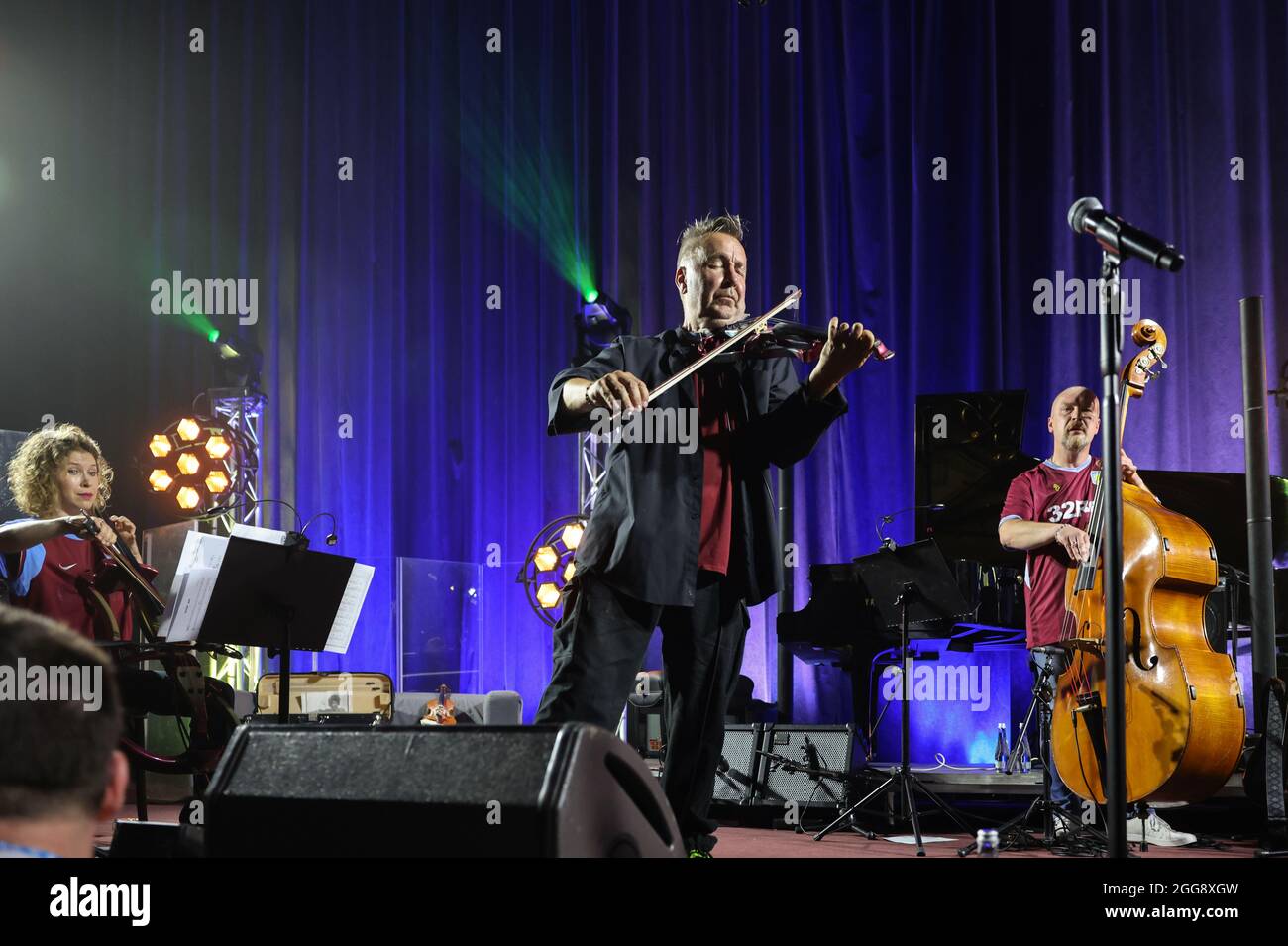 Cracovie, Pologne - 10 juillet 2021 : Nigel Kennedy en direct à la 26e édition du Festival de Jazz d'été à Cracovie Banque D'Images