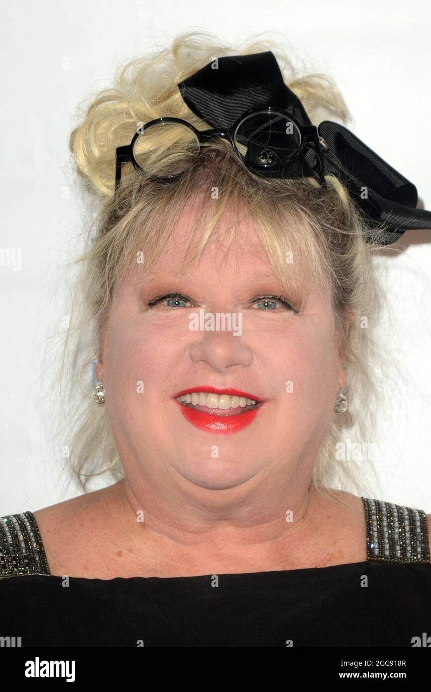 LOS ANGELES - 11 AOÛT : Victoria Jackson à la « fréquence finale » de la projection et tapis rouge au centre-ville de Laemmle le 11 août 2021 à Encino, CA Banque D'Images
