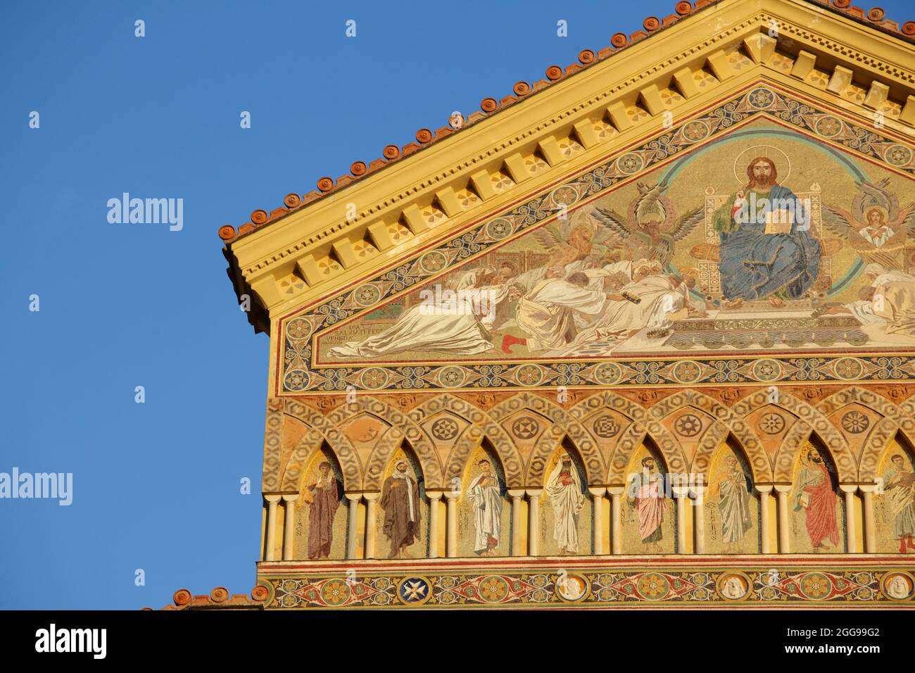 La façade de la cathédrale d'Amalfi à Piazza Duomo, Amalfi, Italie Banque D'Images