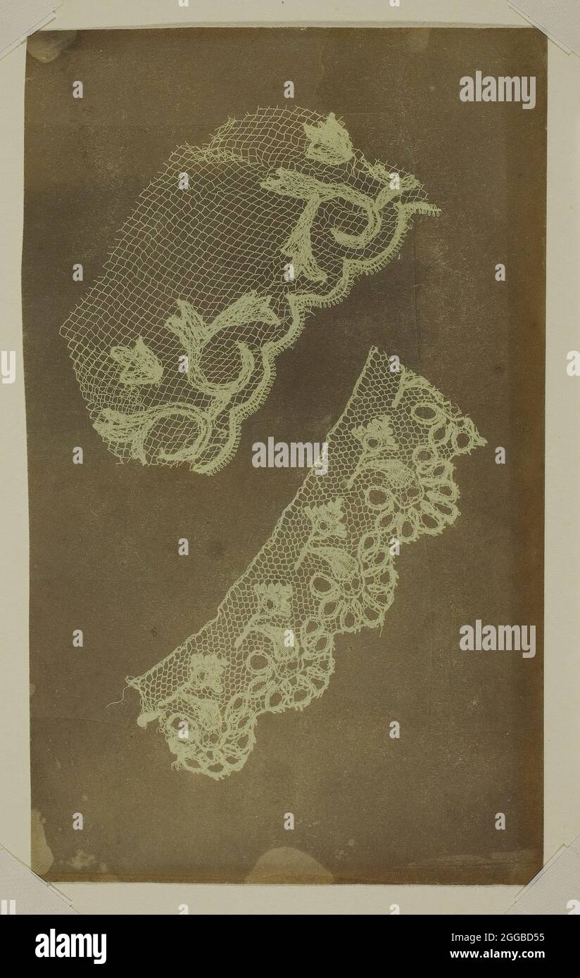 Deux morceaux de dentelle, c. 1838/42. Un travail de dessin photogénique. Banque D'Images