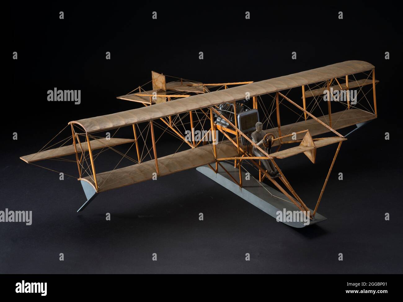 Modèle, statique, Curtiss Hydroplane, 1938. Modèle d'exposition en bois du Curtiss Hydroplane, en finition naturelle avec flotteurs gris. Avec schéma pilote. échelle 1/16. Banque D'Images