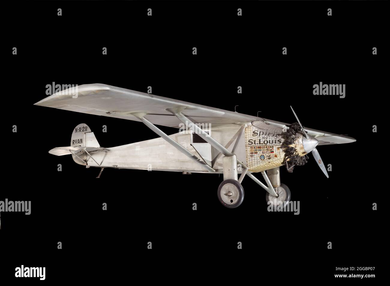 Monoplan a volé par Charles Lindbergh le 20-21 1927 mai sur le premier vol  transatlantique en solo. Tissu dopé de couleur argent recouvert d'une seule  aile haute radiale du moteur monoplan. L'Esprit