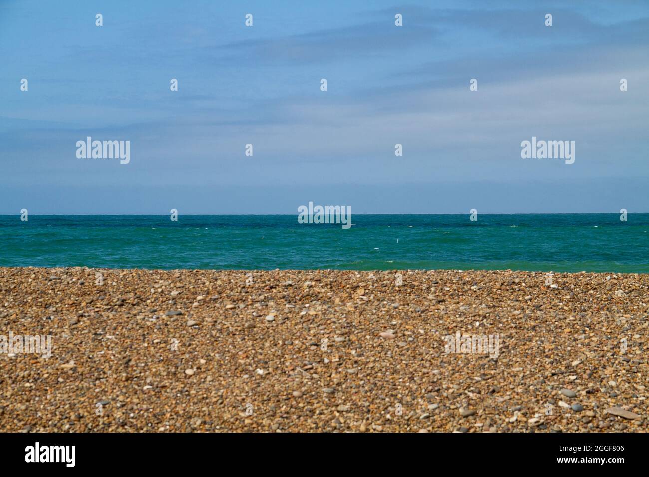 Paysage abstrait: plage, mer et ciel, trois couches horizontales Banque D'Images