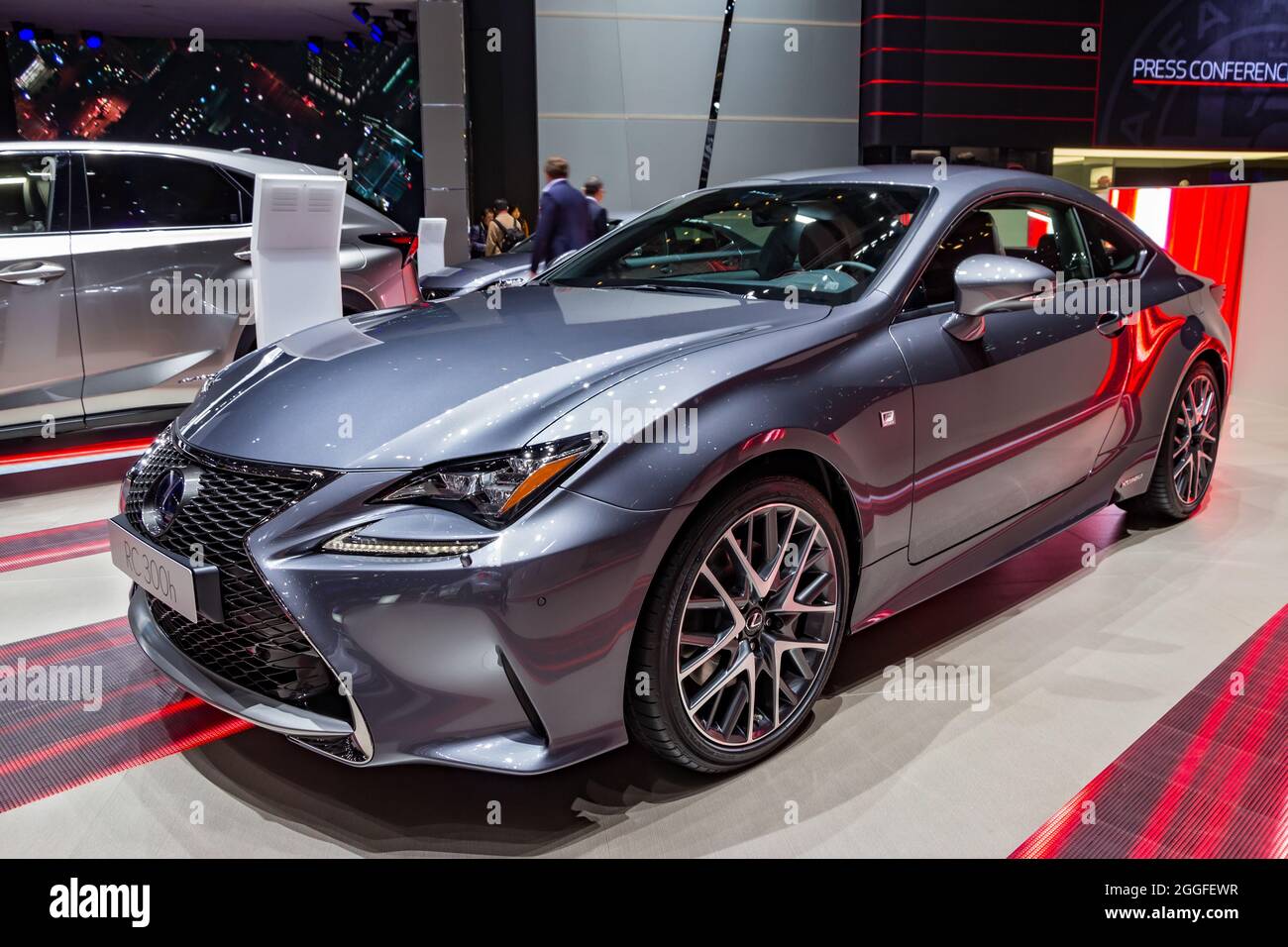 Lexus RC 300h présenté au salon international de l'automobile de Genève. Suisse - 1er mars 2016. Banque D'Images