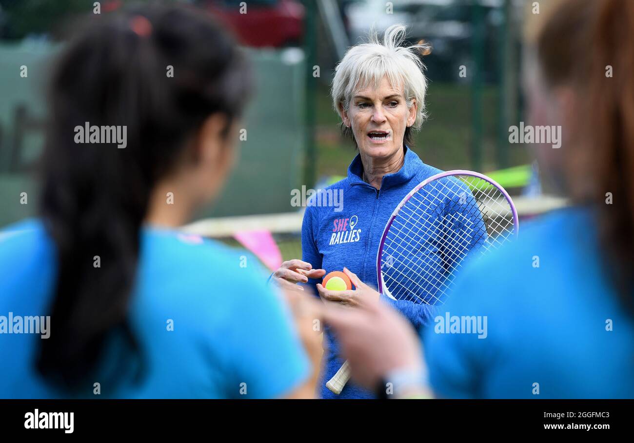 Judy Murray entraîneur écossais de tennis. Mère des joueurs de tennis professionnels Jamie et Sir Andy Murray Banque D'Images