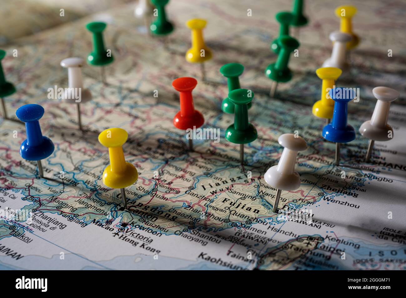 Les capitales provinciales de la Chine ont marqué des épingles de couleur sur une carte Banque D'Images