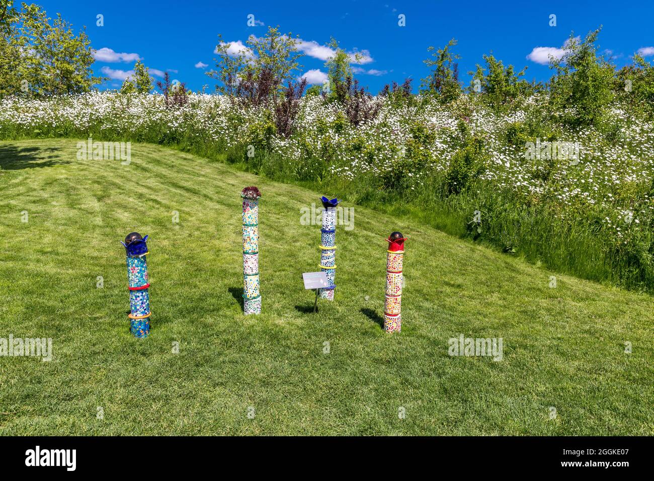 Stèle de mosaïque, inspiration nature, salon du jardin d'État, Ingolstadt 2020, nouveau terme 2021, Ingolstadt, Bavière, Allemagne, Europe Banque D'Images