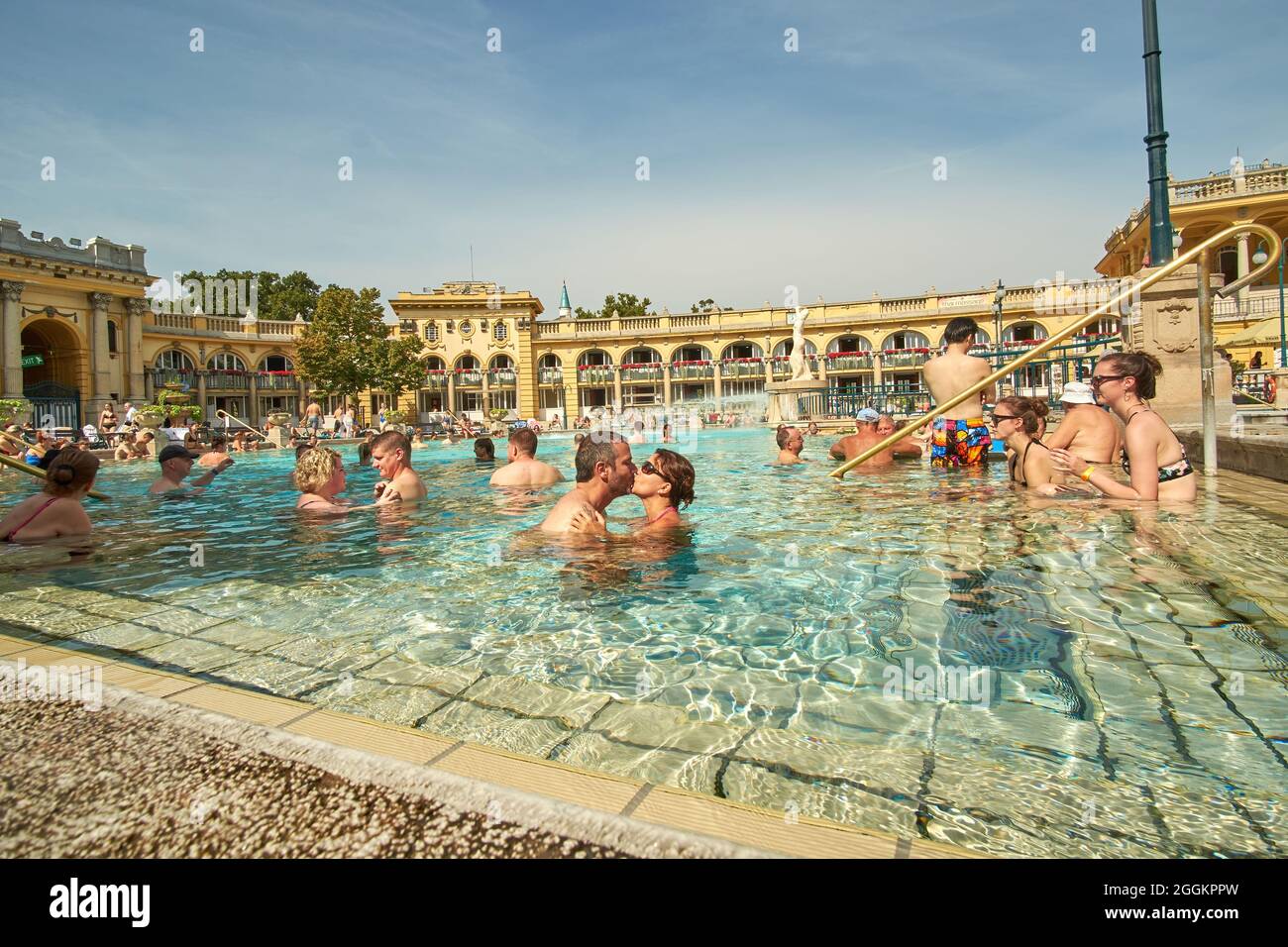 Budapest, Hongrie. 01 août 2021 : bains de Szechenyi à Budapest, Hongrie. Banque D'Images