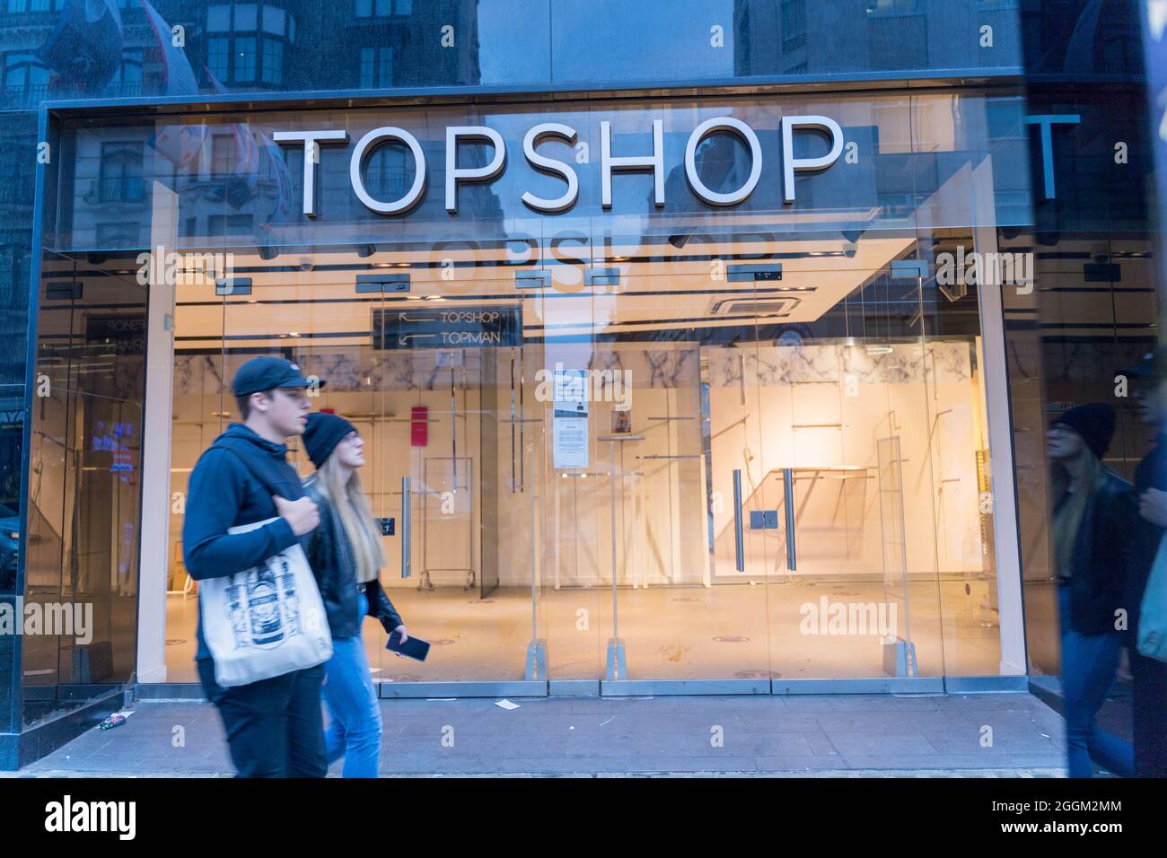 Espace vide utilisé par l'ancien MAGASIN LONDONIEN Banque D'Images