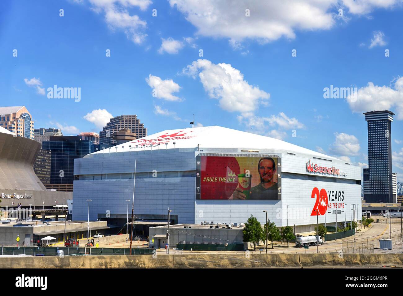 New Orleans, LA, États-Unis - 27 septembre 2019 : le Smoothie King Center, un stade polyvalent qui abrite l'équipe de la NBA, les Pélicains de la Nouvelle-Orléans. Saints Banque D'Images
