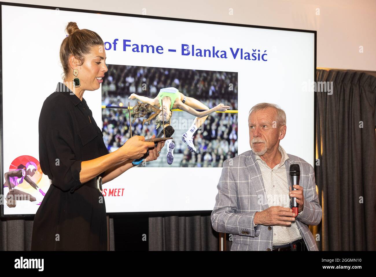 Blanka Vlasic de Croatie et Wilfried Meert, organisateur de la rencontre Memorial Van Damme photographiée lors de la soirée de gala de l'édition 2021 du me Banque D'Images