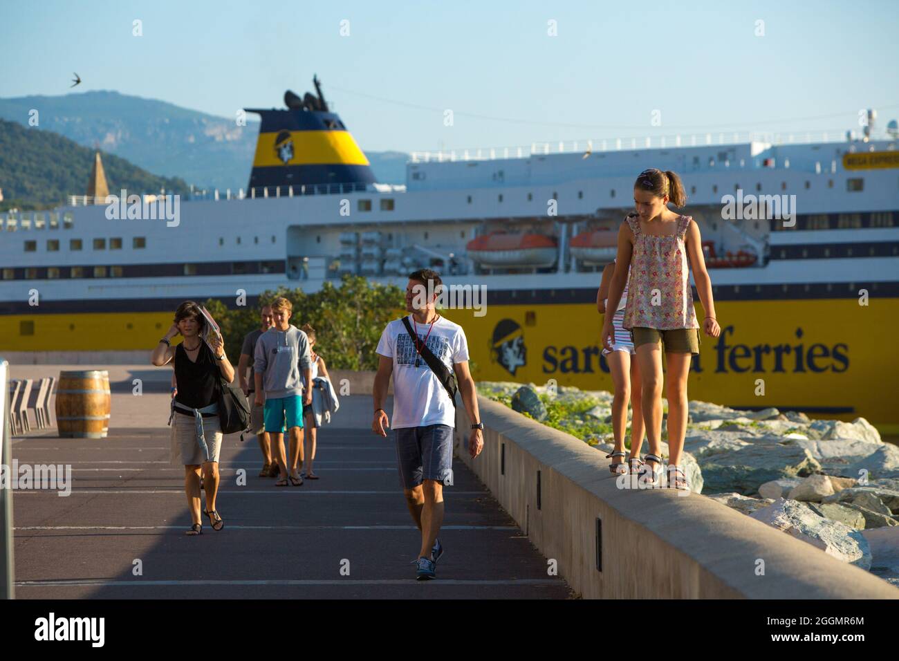FRANCE. HAUTE-CORSE (2B) BASTIA. FERRY CORSE FERRY ARRIVÉE AU PORT Banque D'Images