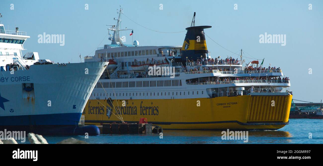 FRANCE. HAUTE-CORSE (2B) BASTIA. CORSE FERRIES ARRIVÉE Banque D'Images