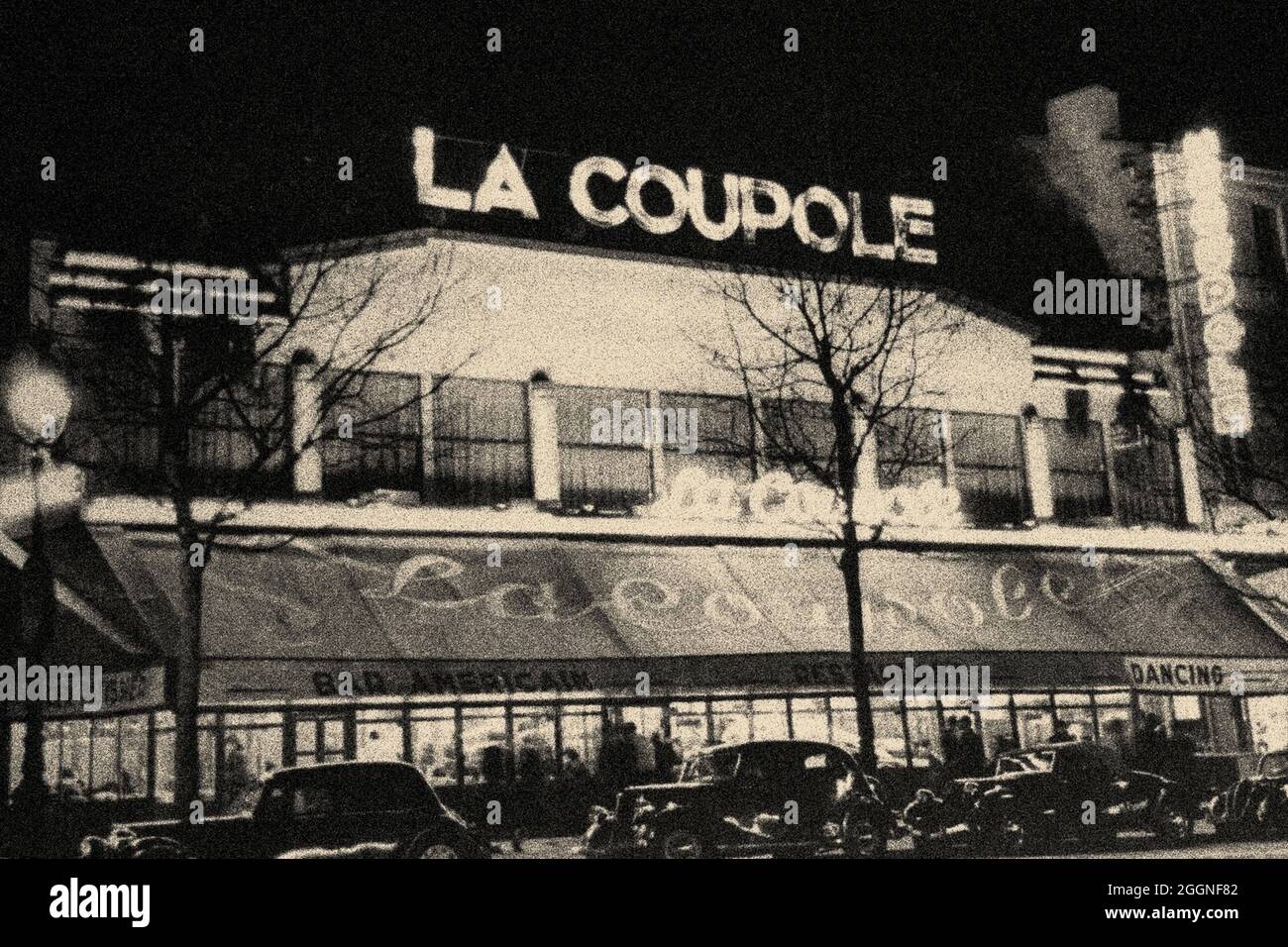 La Coupole, boulevard du Montparnasse. Musée : COLLECTION PRIVÉE. Auteur: ANONYME. Banque D'Images