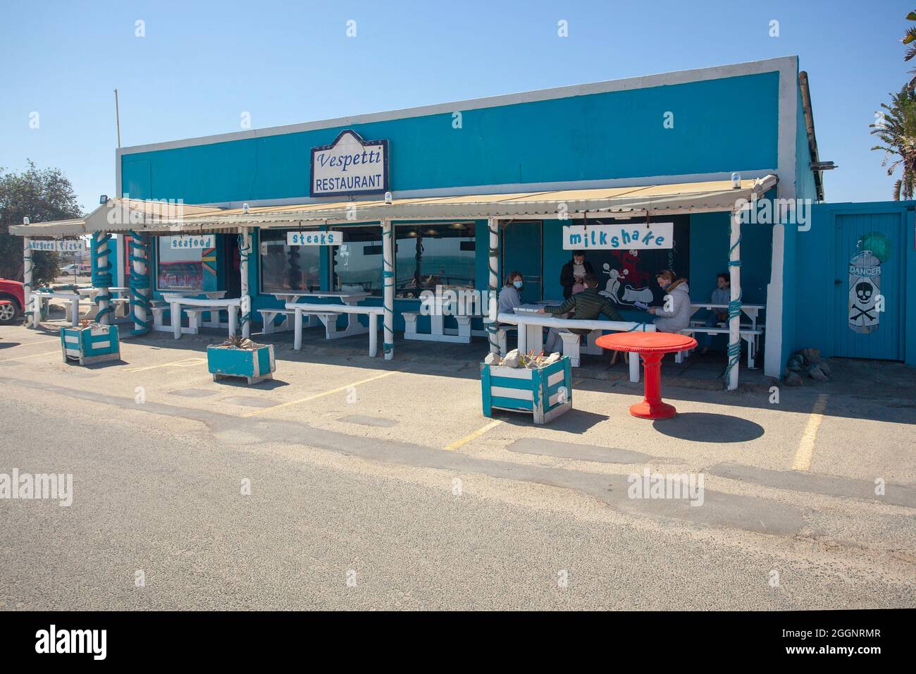 Restaurant Vespetti : un coin repas en bord de mer à Port Nolloth Banque D'Images